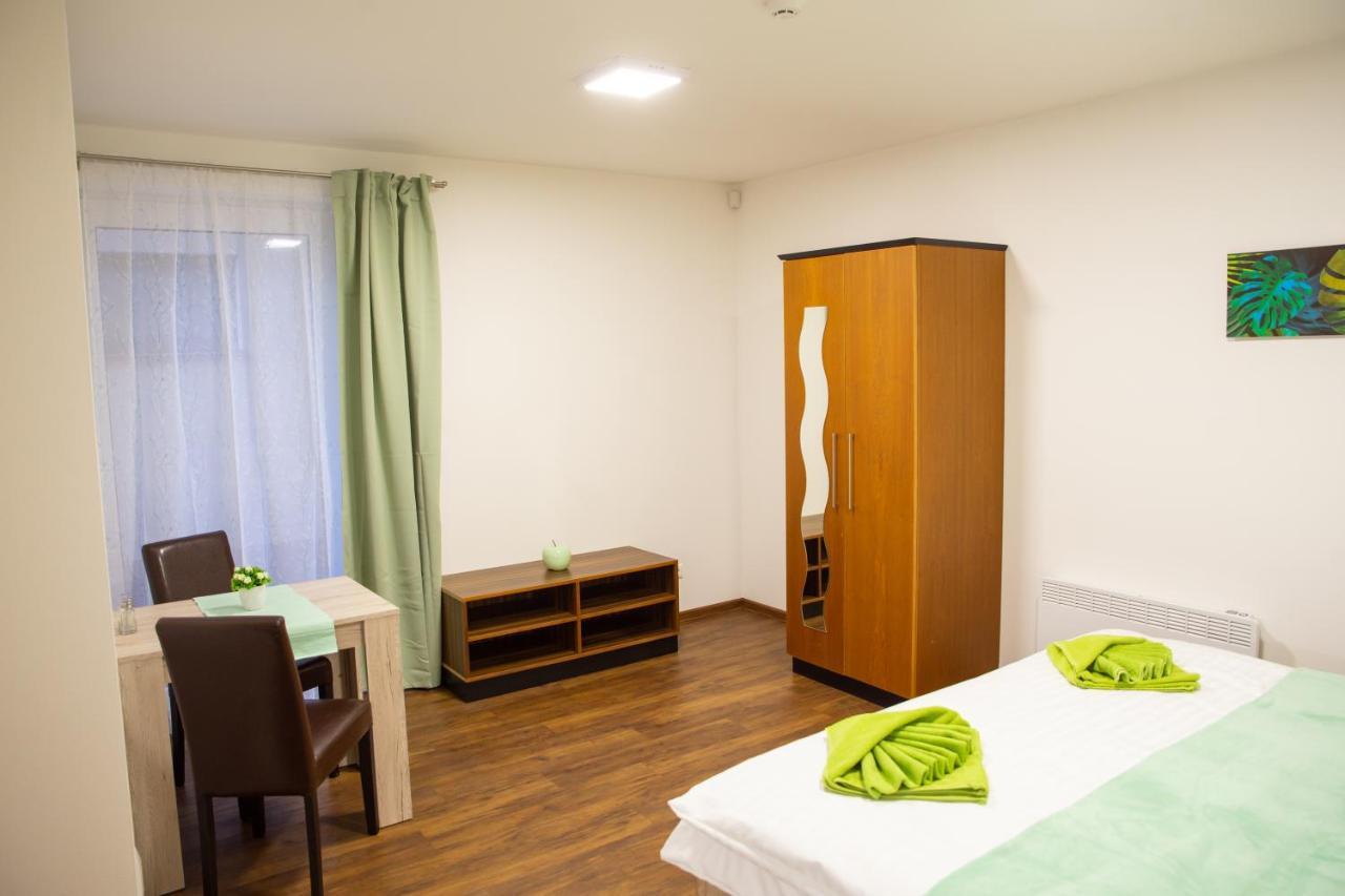 ליפנו נאד וויטאבו Apartmany Aaalipno מראה חיצוני תמונה