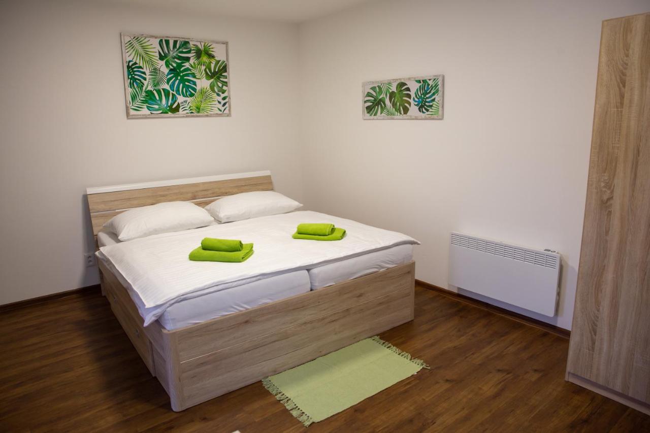 ליפנו נאד וויטאבו Apartmany Aaalipno מראה חיצוני תמונה